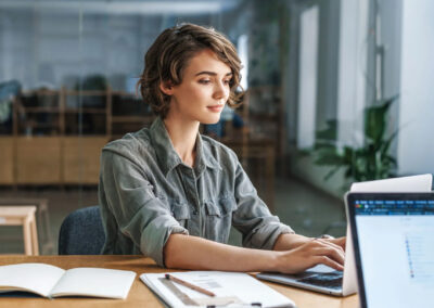 Social Media Marketing mit IAB Gütesiegel
